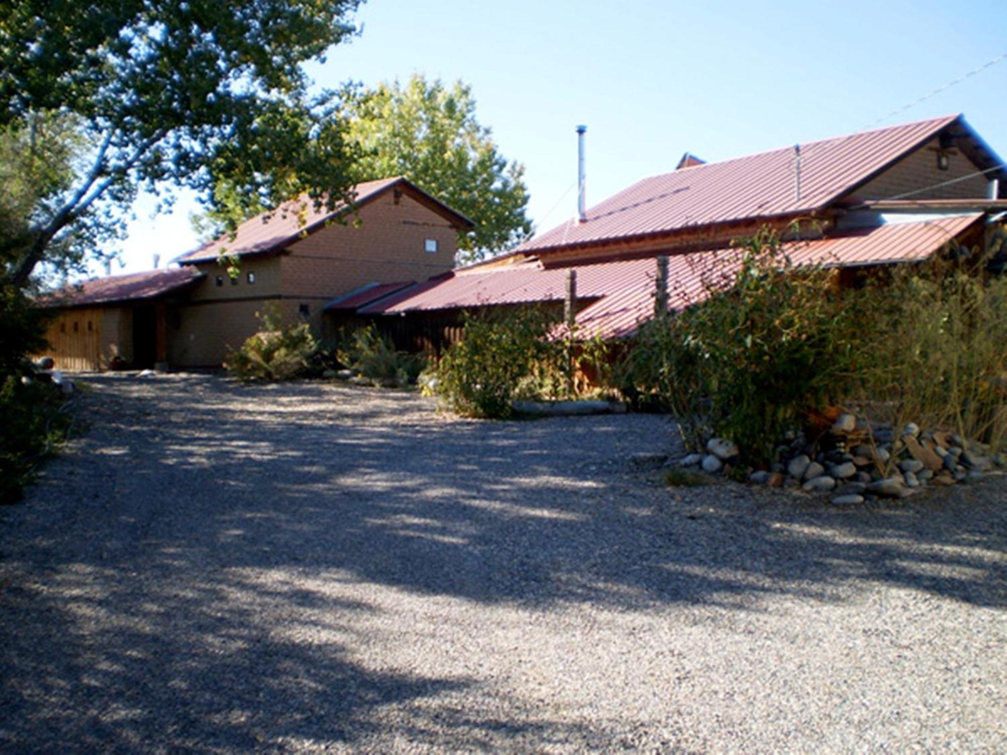 Silver River Adobe Inn Bed And Breakfast Фармингтон Экстерьер фото