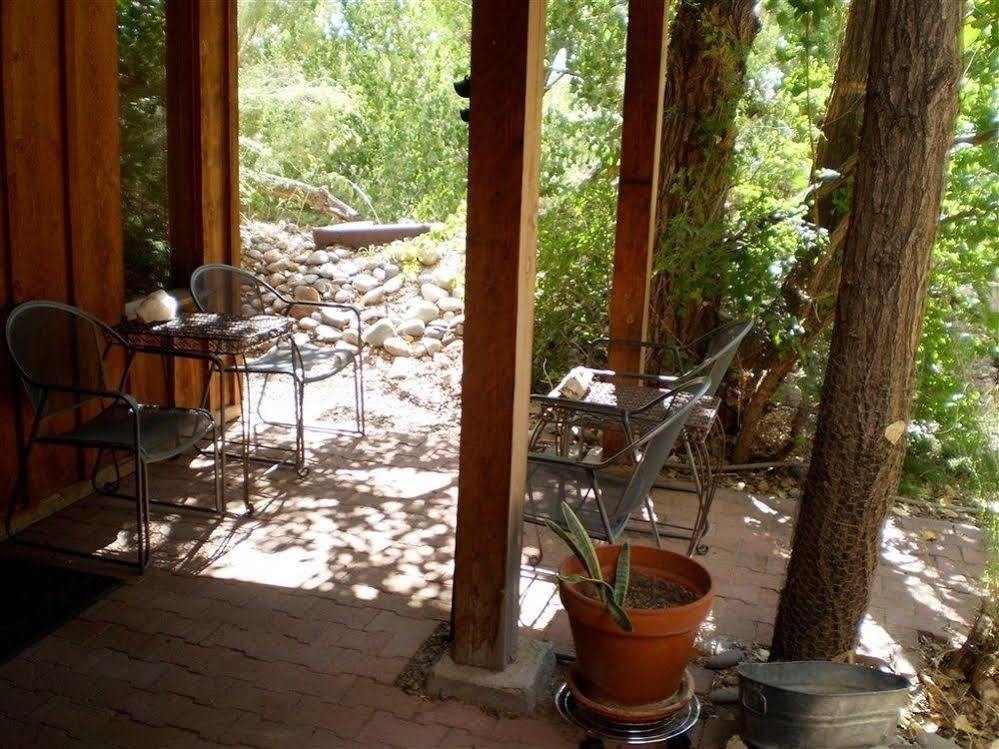 Silver River Adobe Inn Bed And Breakfast Фармингтон Удобства фото
